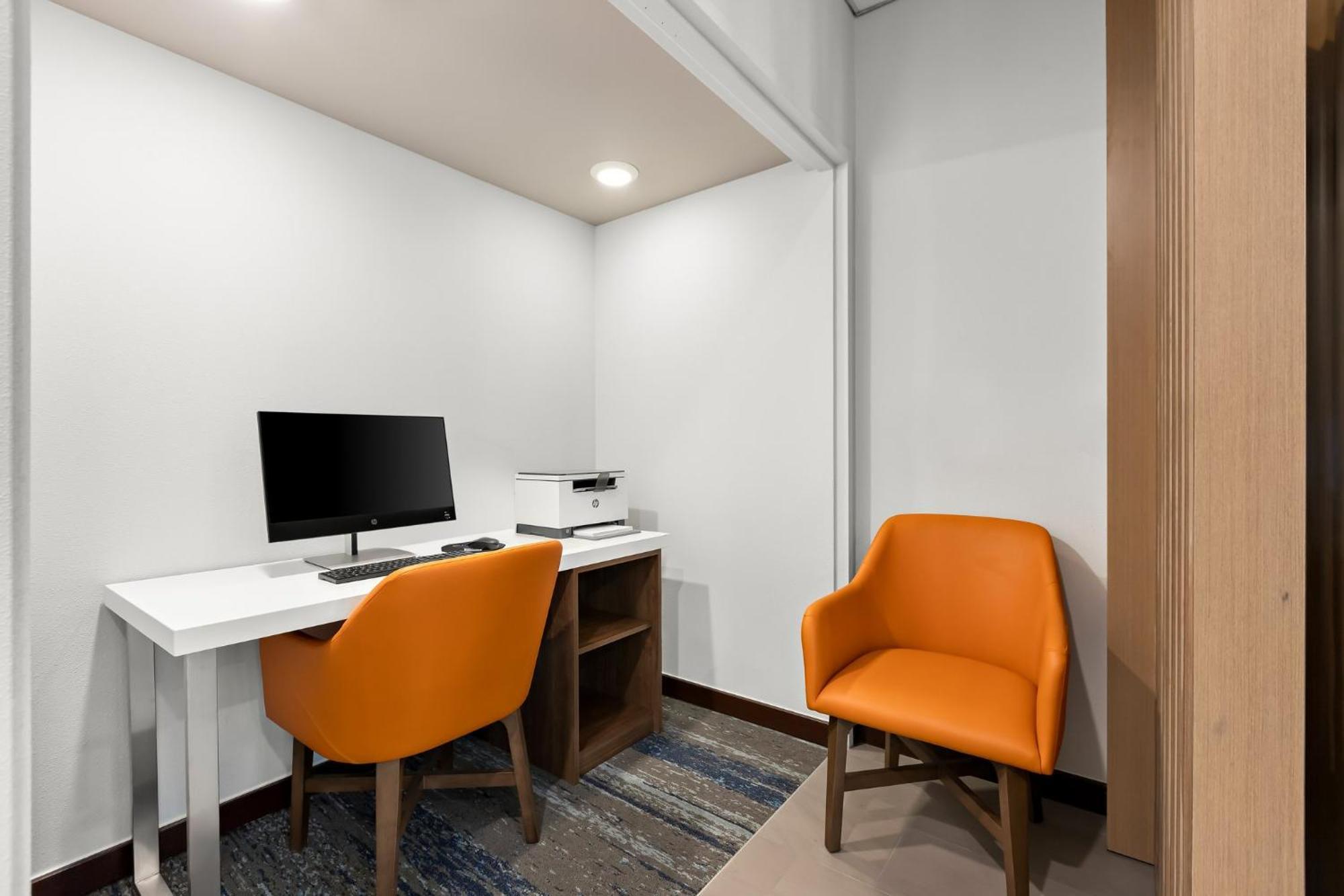 Holiday Inn Express Princeton Southeast By Ihg Plainsboro Εξωτερικό φωτογραφία