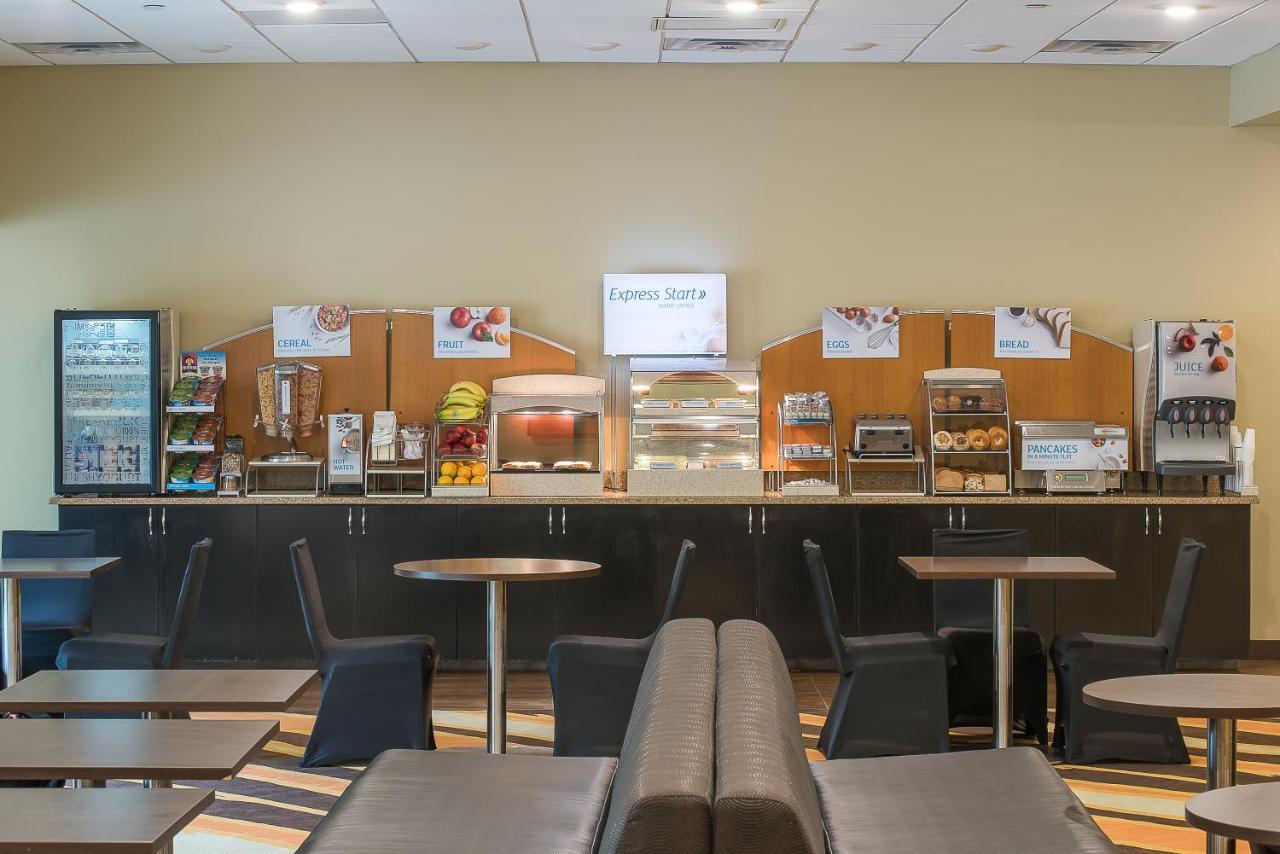 Holiday Inn Express Princeton Southeast By Ihg Plainsboro Εξωτερικό φωτογραφία