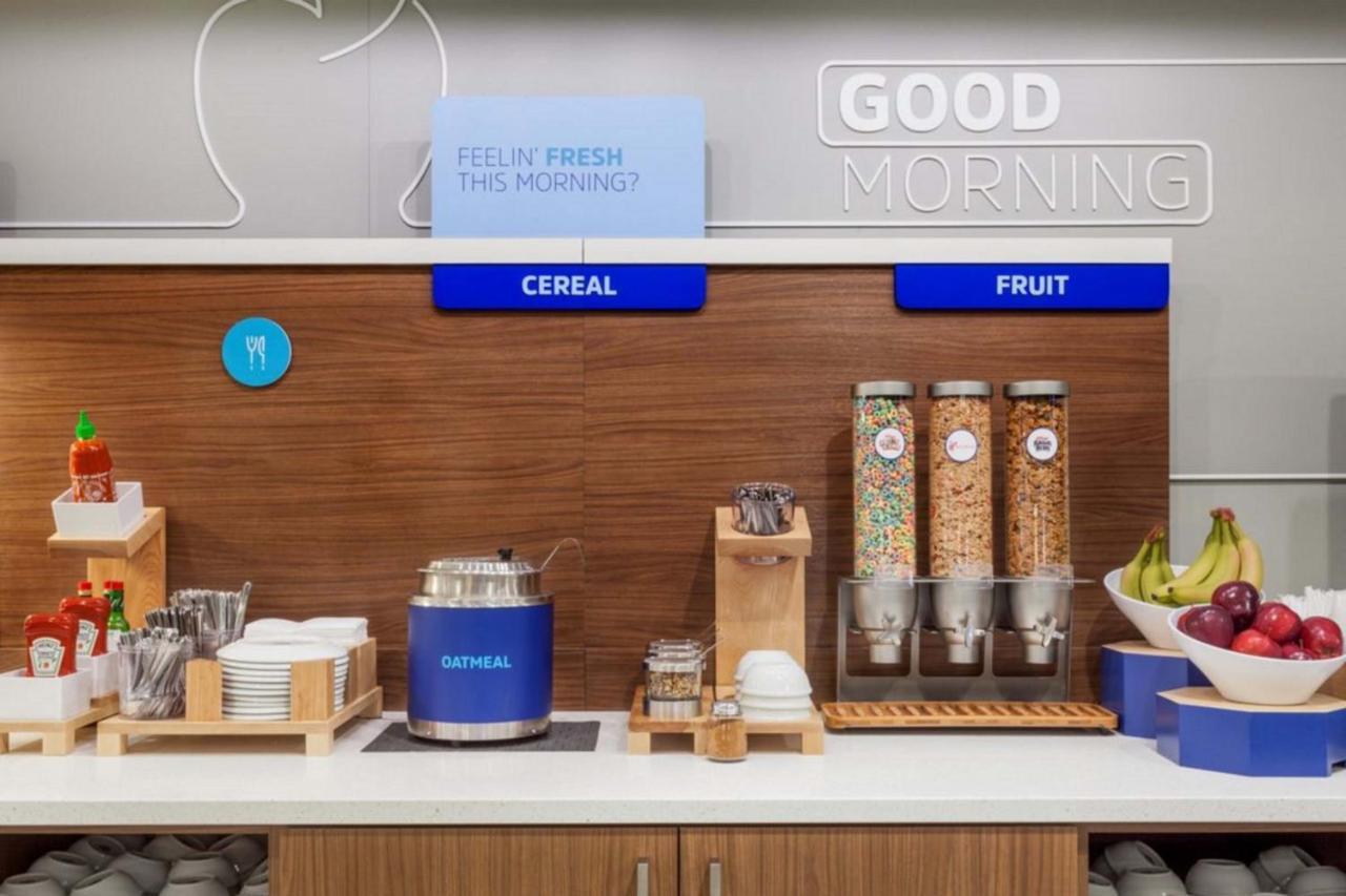 Holiday Inn Express Princeton Southeast By Ihg Plainsboro Εξωτερικό φωτογραφία
